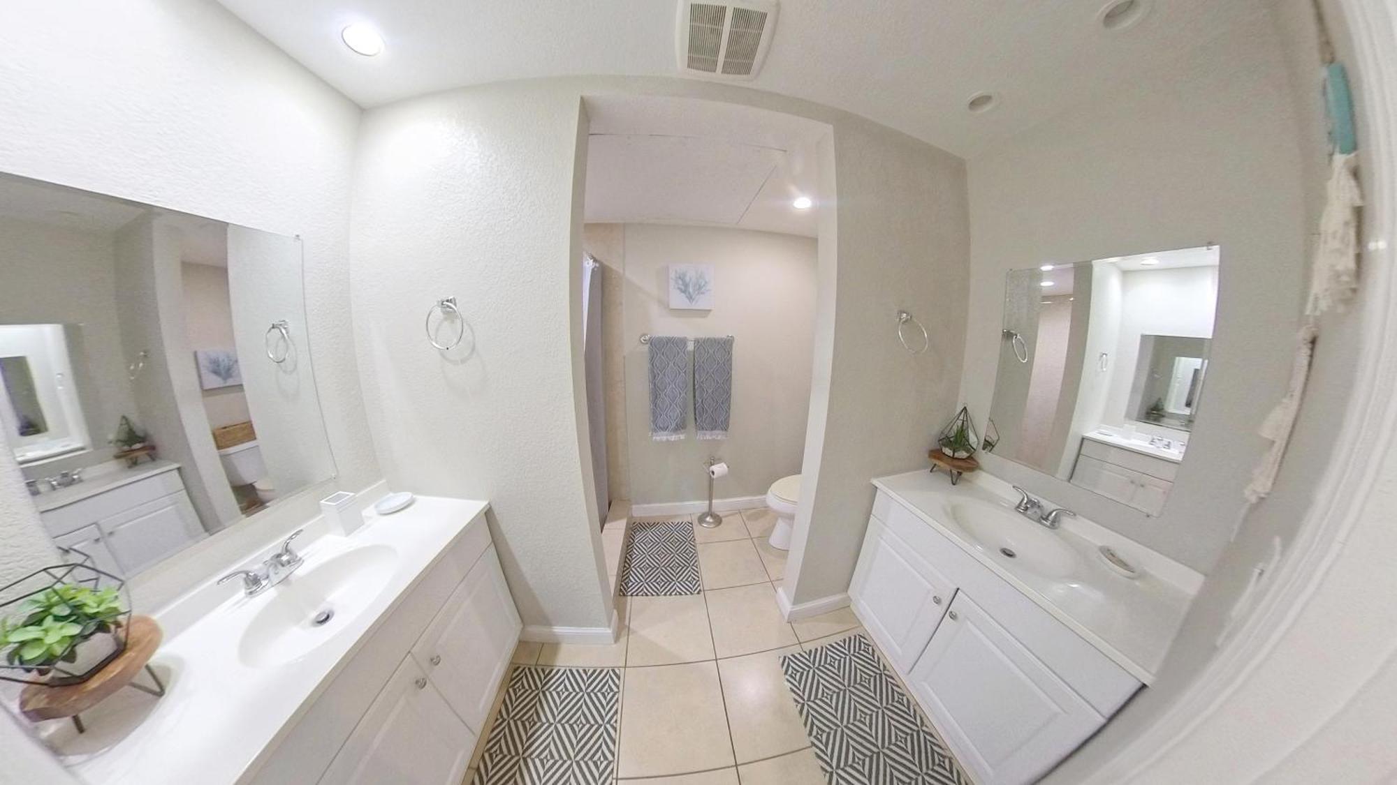Naples Park Oasis - Cozy Two Bedroom Apartment Ngoại thất bức ảnh